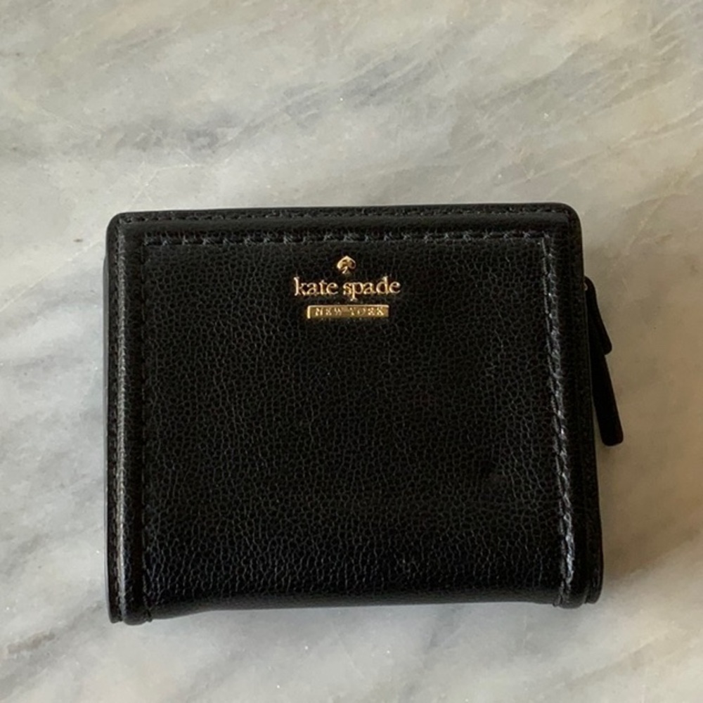 Kate Spade Black faux leather Wallet